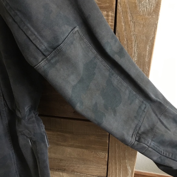 James Perse Camouflage Print Military Jacket - Picture 8 of 15